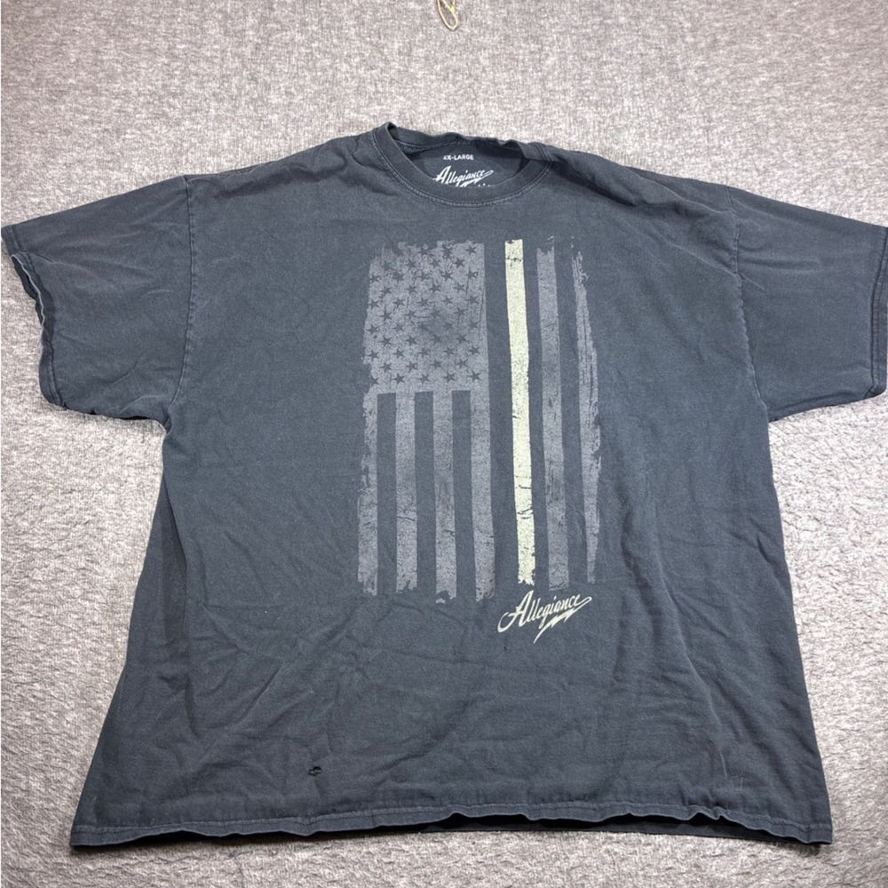 Allegiance T-Shirt Mens 2XL Black American Flag Distressed Graphic USA Made